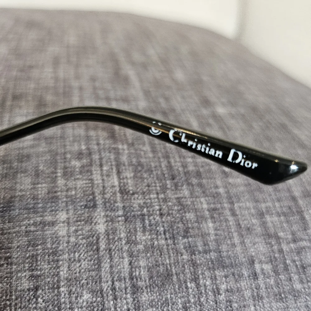 CHRISTIAN DIOR Silver and Black Aviator Sunglasses